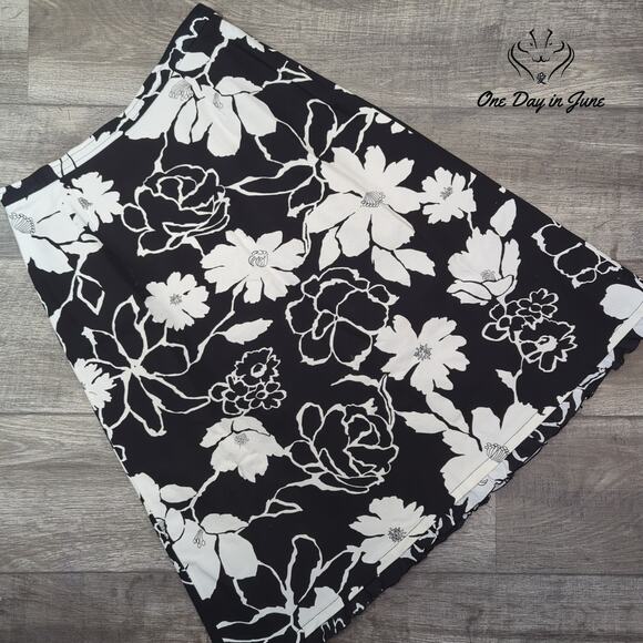 Talbots A Line Skirt Size 8 - Picture 1 of 5